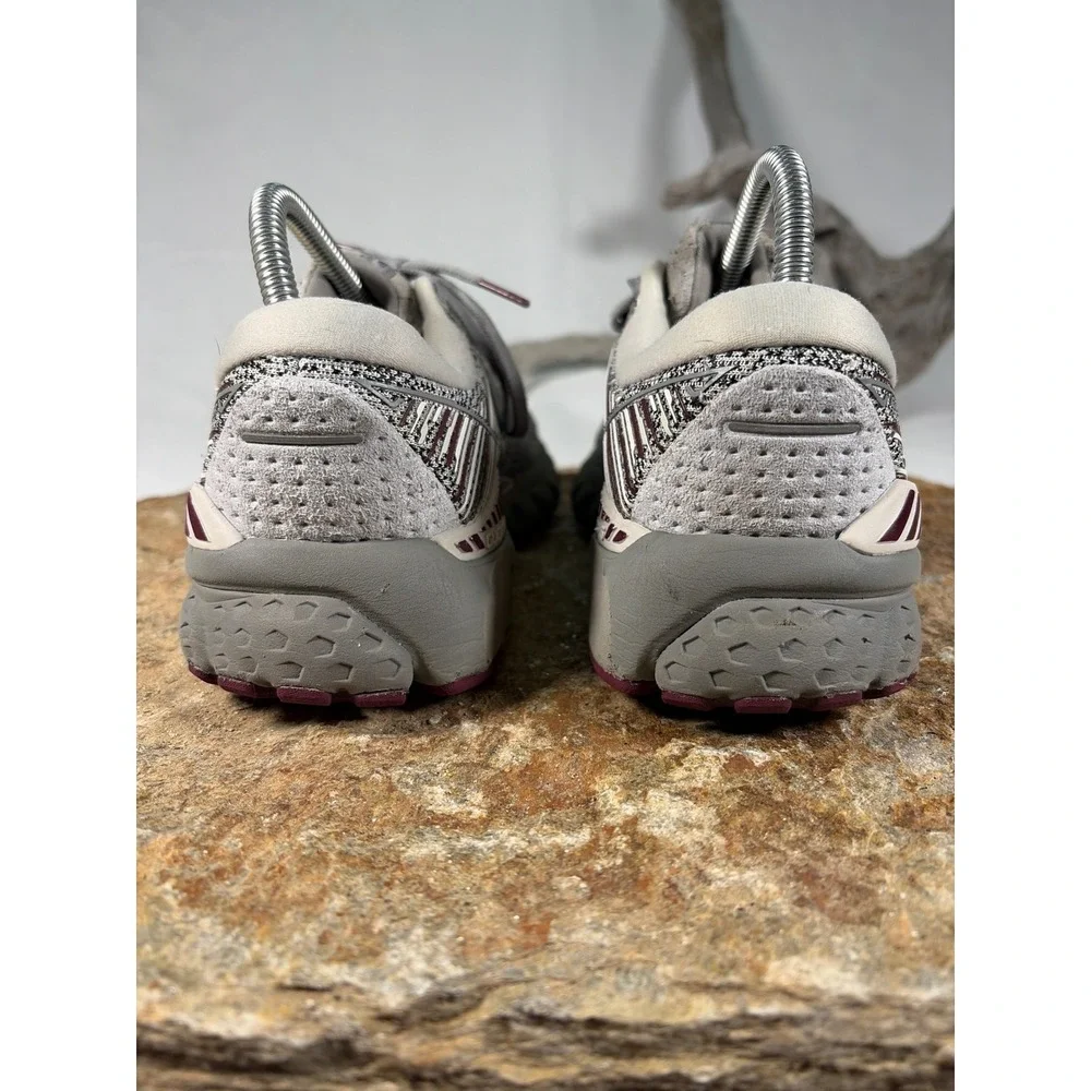 Brooks Adrenaline GTS 19 Womens Running Shoes Grey Burgundy 1202841B061 Size 8